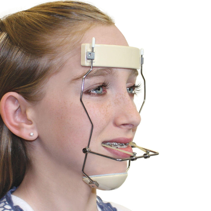 Reverse Pull Facemask Reverse Pull Facemask
