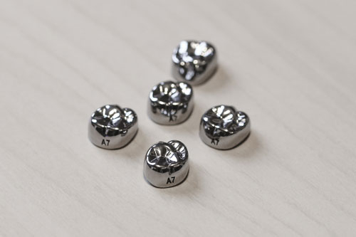 Crown Stainless Steel Molar XT D-Upper Left 5/pk (Acero) Crown Stainless Steel Molar XT D-Upper Left 5/pk (Acero)